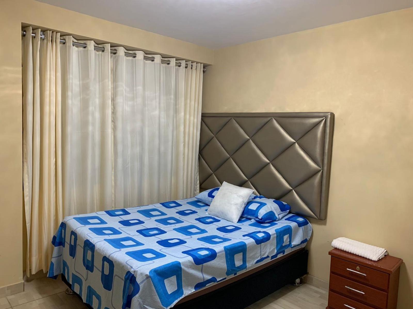 Departamento Con Cochera En *